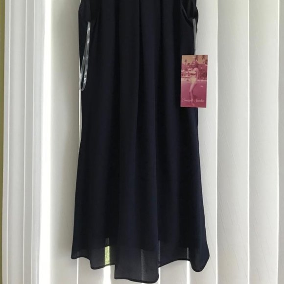 Emeral Sundae Short Navy Dress - Picture 6 of 6